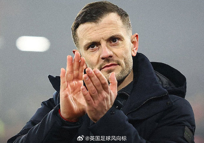 34岁阿森纳名宿威尔希尔首度执教捧杯，卢顿问鼎